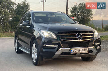 Позашляховик / Кросовер Mercedes-Benz M-Class 2013 в 