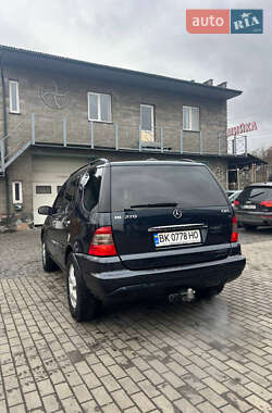 Внедорожник / Кроссовер Mercedes-Benz M-Class 2002 в Костополе