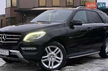 Позашляховик / Кросовер Mercedes-Benz M-Class 2014 в Рівному