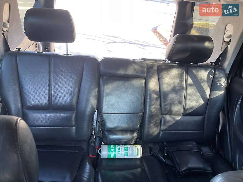 Внедорожник / Кроссовер Mercedes-Benz M-Class 2000 в Измаиле