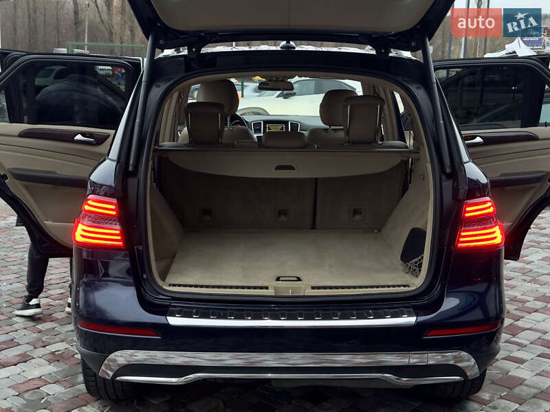 Внедорожник / Кроссовер Mercedes-Benz M-Class 2012 в Виннице фото 30 Внедорожник / Кроссовер Mercedes-Benz M-Class 2012 в Виннице