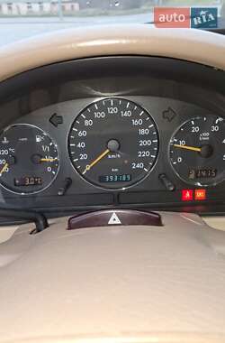 Позашляховик / Кросовер Mercedes-Benz M-Class 2002 в 