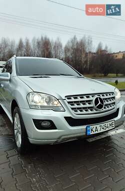 Позашляховик / Кросовер Mercedes-Benz M-Class 2009 в Хмельницькому