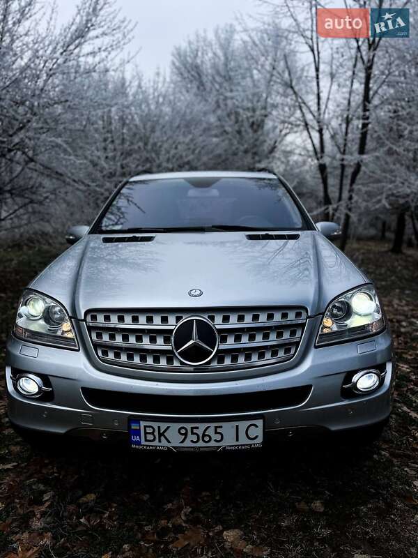 Позашляховик / Кросовер Mercedes-Benz M-Class 2008 в Балті