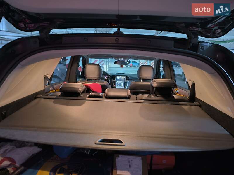 Внедорожник / Кроссовер Mercedes-Benz M-Class 2013 в Киеве