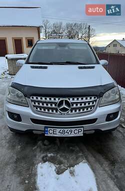 Позашляховик / Кросовер Mercedes-Benz M-Class 2006 в Сторожинці