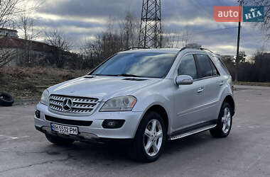 Позашляховик / Кросовер Mercedes-Benz M-Class 2008 в Києві