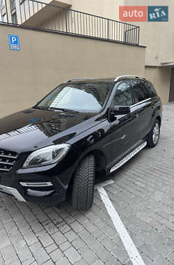 Внедорожник / Кроссовер Mercedes-Benz M-Class 2013 в Хмельницком