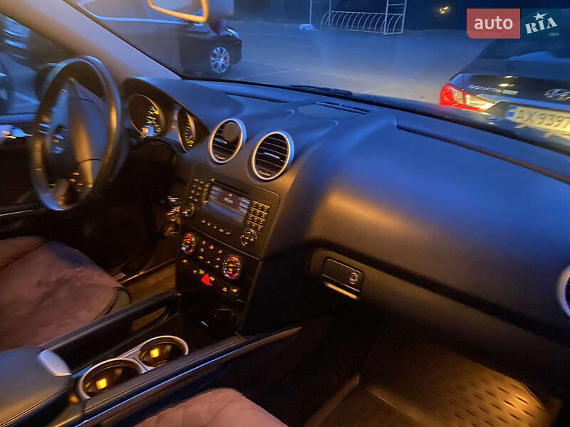 Внедорожник / Кроссовер Mercedes-Benz M-Class 2008 в Луцке