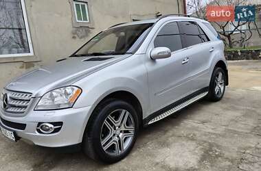 Внедорожник / Кроссовер Mercedes-Benz M-Class 2008 в 