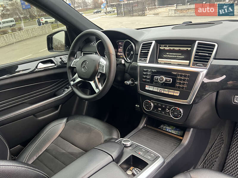 Внедорожник / Кроссовер Mercedes-Benz M-Class 2012 в Запорожье