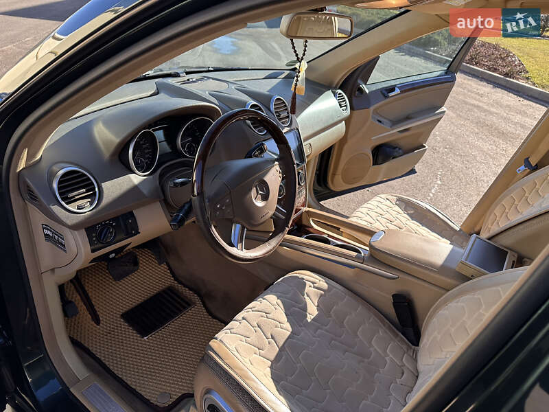 Позашляховик / Кросовер Mercedes-Benz M-Class 2008 в Могилів-Подільському