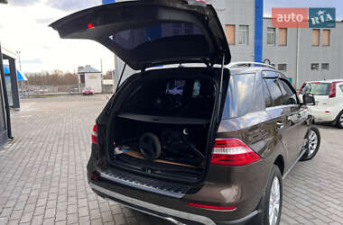 Внедорожник / Кроссовер Mercedes-Benz M-Class 2013 в 