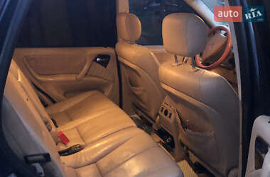 Внедорожник / Кроссовер Mercedes-Benz M-Class 2001 в 