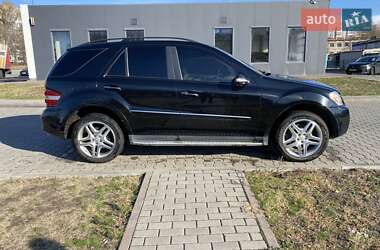 Внедорожник / Кроссовер Mercedes-Benz M-Class 2008 в 