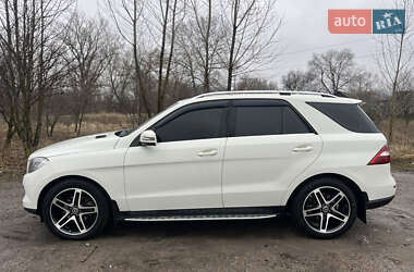 Позашляховик / Кросовер Mercedes-Benz M-Class 2013 в Глухові