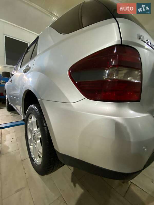 Внедорожник / Кроссовер Mercedes-Benz M-Class 2005 в Ивано-Франковске