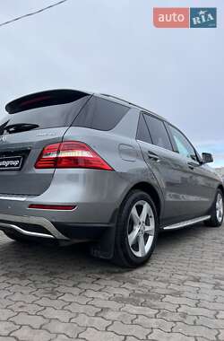 Внедорожник / Кроссовер Mercedes-Benz M-Class 2013 в 