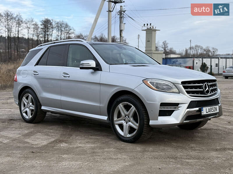 Позашляховик / Кросовер Mercedes-Benz M-Class 2013 в Києві
