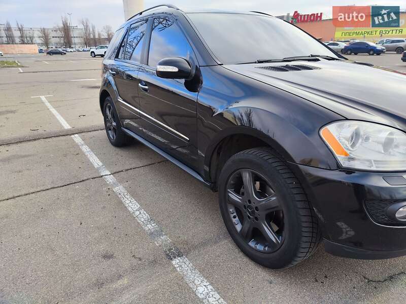 Внедорожник / Кроссовер Mercedes-Benz M-Class 2008 в Киеве