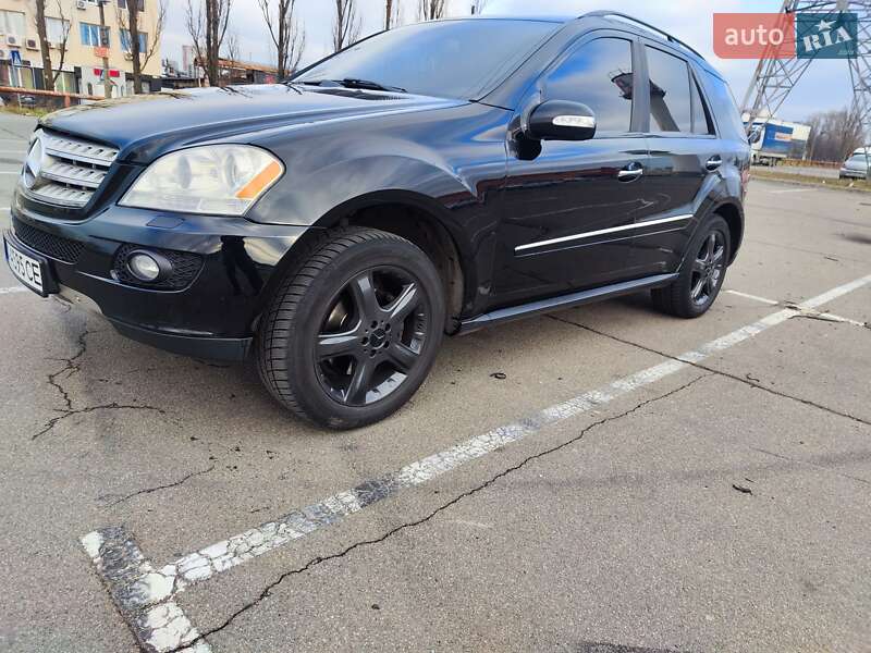 Внедорожник / Кроссовер Mercedes-Benz M-Class 2008 в Киеве