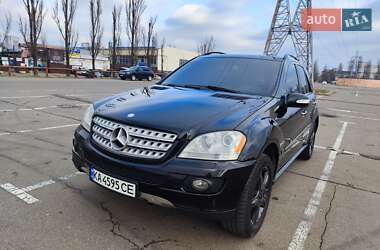 Внедорожник / Кроссовер Mercedes-Benz M-Class 2008 в Киеве