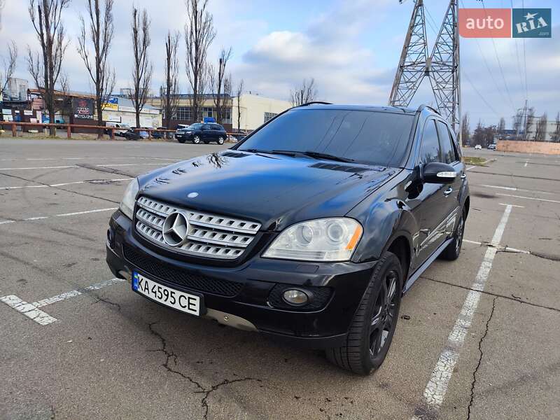 Внедорожник / Кроссовер Mercedes-Benz M-Class 2008 в Киеве