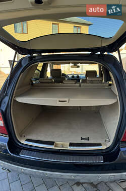 Внедорожник / Кроссовер Mercedes-Benz M-Class 2006 в Кутах