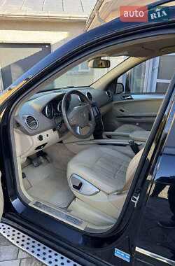 Внедорожник / Кроссовер Mercedes-Benz M-Class 2006 в Кутах