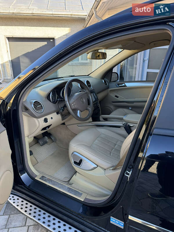 Внедорожник / Кроссовер Mercedes-Benz M-Class 2006 в Кутах