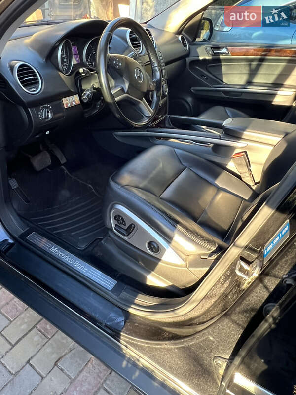 Позашляховик / Кросовер Mercedes-Benz M-Class 2008 в Києві