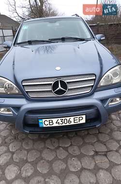 Позашляховик / Кросовер Mercedes-Benz M-Class 2005 в Ічні