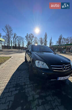 Позашляховик / Кросовер Mercedes-Benz M-Class 2005 в 