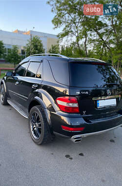 Внедорожник / Кроссовер Mercedes-Benz M-Class 2005 в 
