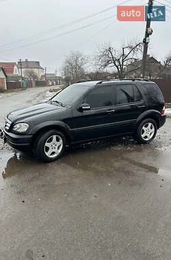 Внедорожник / Кроссовер Mercedes-Benz M-Class 2001 в Василькове