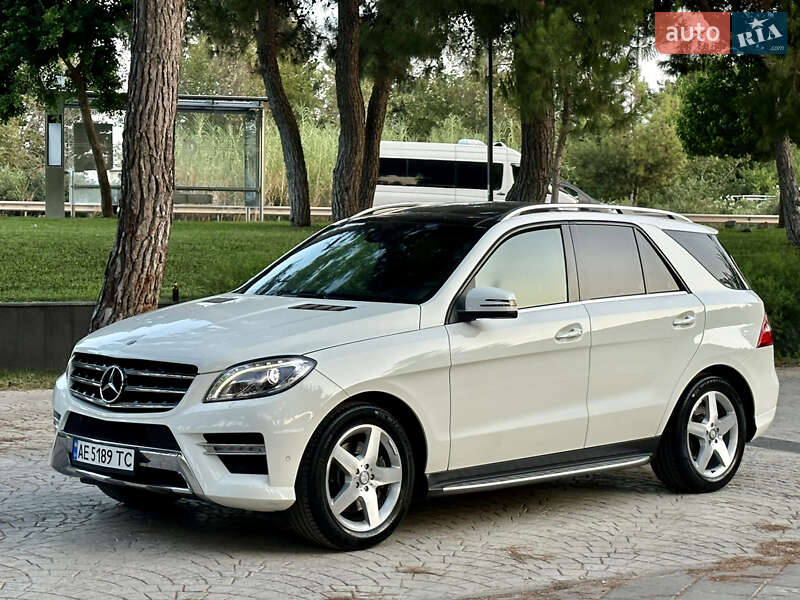 Позашляховик / Кросовер Mercedes-Benz M-Class 2012 в Кривому Розі