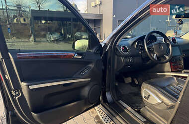 Внедорожник / Кроссовер Mercedes-Benz M-Class 2006 в 