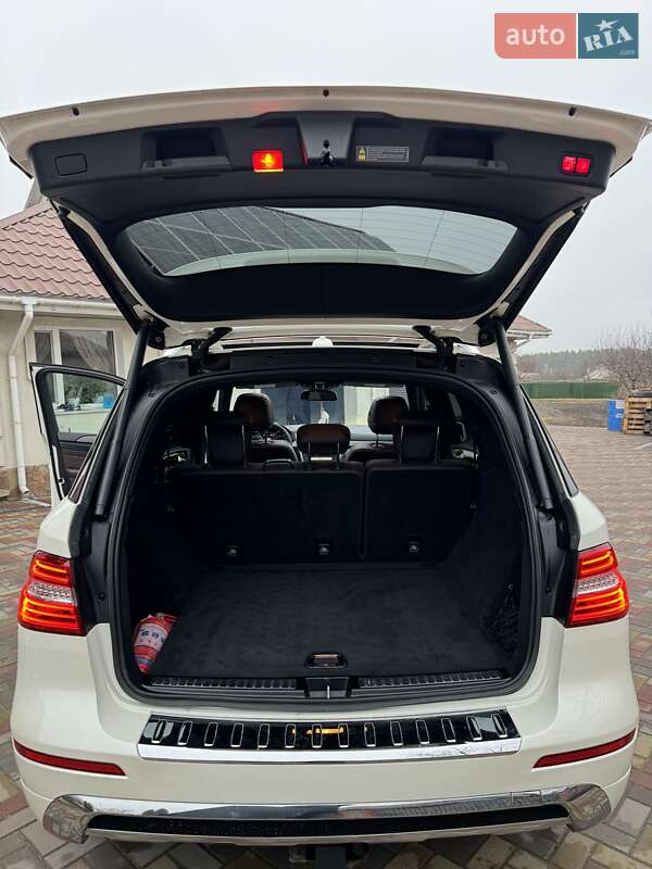 Внедорожник / Кроссовер Mercedes-Benz M-Class 2014 в Василькове