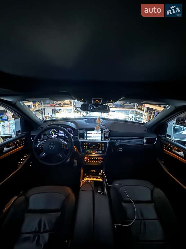 Внедорожник / Кроссовер Mercedes-Benz M-Class 2014 в Василькове