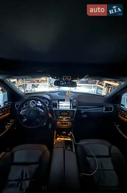 Внедорожник / Кроссовер Mercedes-Benz M-Class 2014 в 