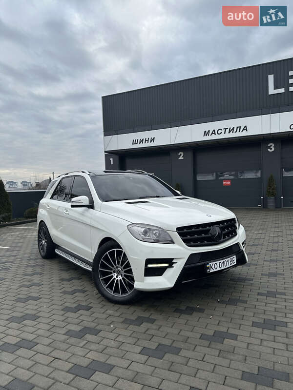 Mercedes-Benz M-Class 2011