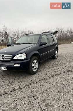 Позашляховик / Кросовер Mercedes-Benz M-Class 2004 в Києві