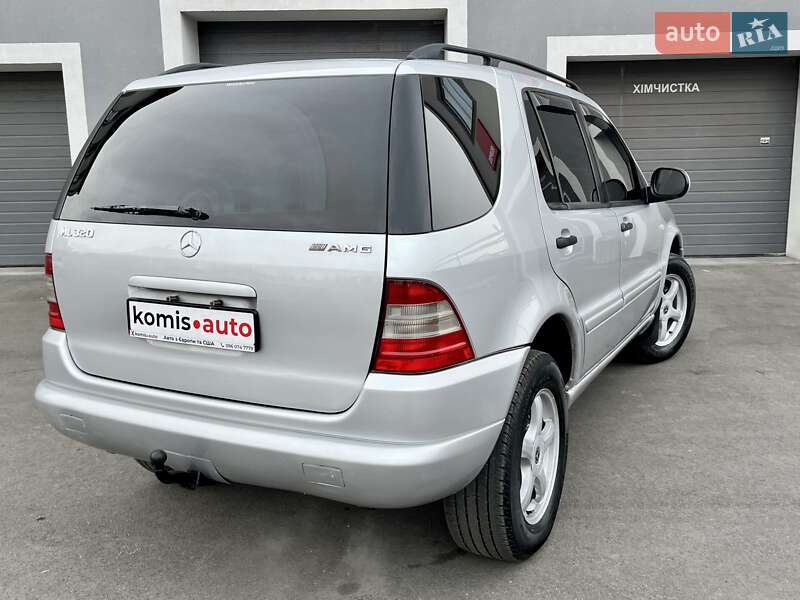 Внедорожник / Кроссовер Mercedes-Benz M-Class 2001 в Виннице