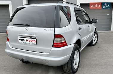 Внедорожник / Кроссовер Mercedes-Benz M-Class 2001 в Виннице