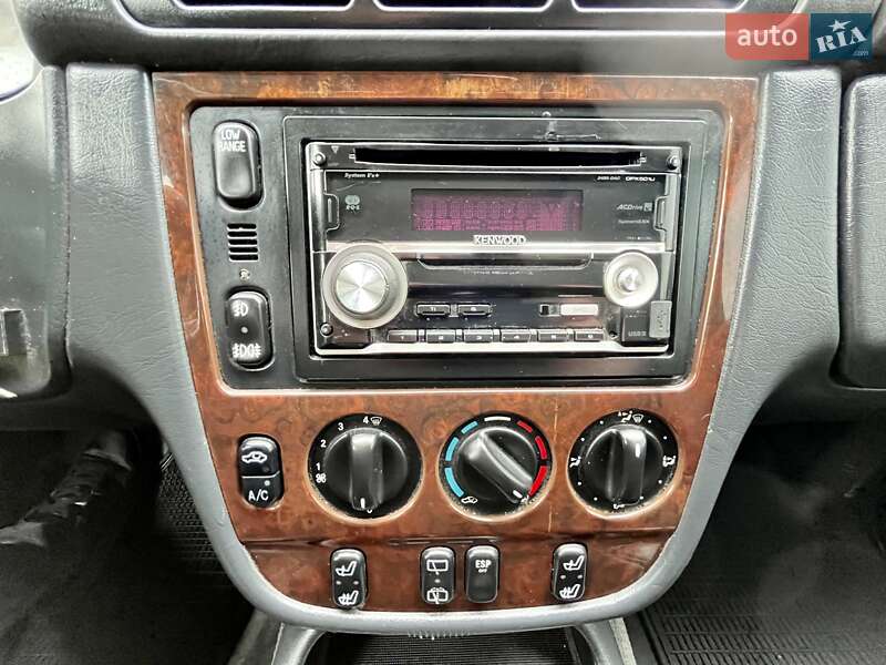 Внедорожник / Кроссовер Mercedes-Benz M-Class 2001 в Виннице