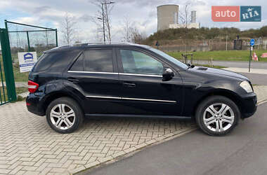 Внедорожник / Кроссовер Mercedes-Benz M-Class 2008 в 