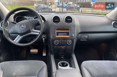 Внедорожник / Кроссовер Mercedes-Benz M-Class 2008 в 