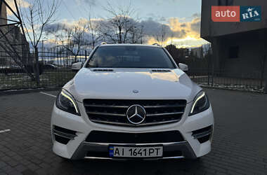 Позашляховик / Кросовер Mercedes-Benz M-Class 2015 в 