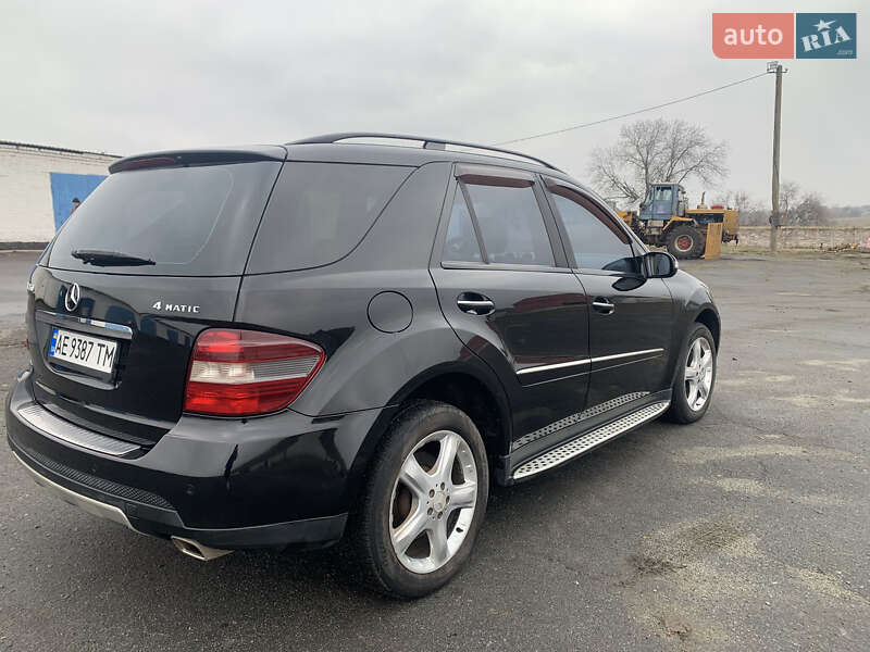 Внедорожник / Кроссовер Mercedes-Benz M-Class 2008 в Кривом Роге