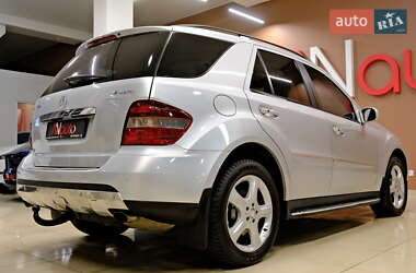 Внедорожник / Кроссовер Mercedes-Benz M-Class 2009 в Одессе